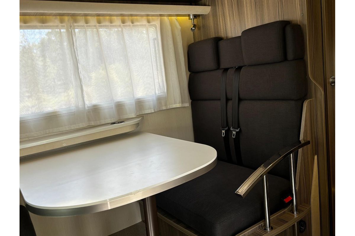 2017 Toyota Camroad 4x4 Motorhome KDY281