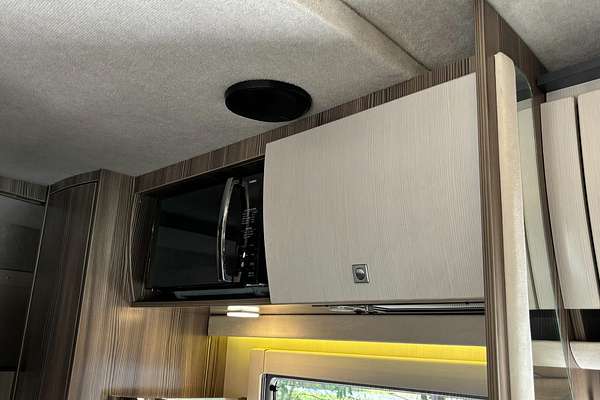2017 Toyota Camroad 4x4 Motorhome KDY281