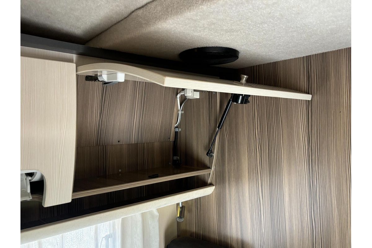 2017 Toyota Camroad 4x4 Motorhome KDY281