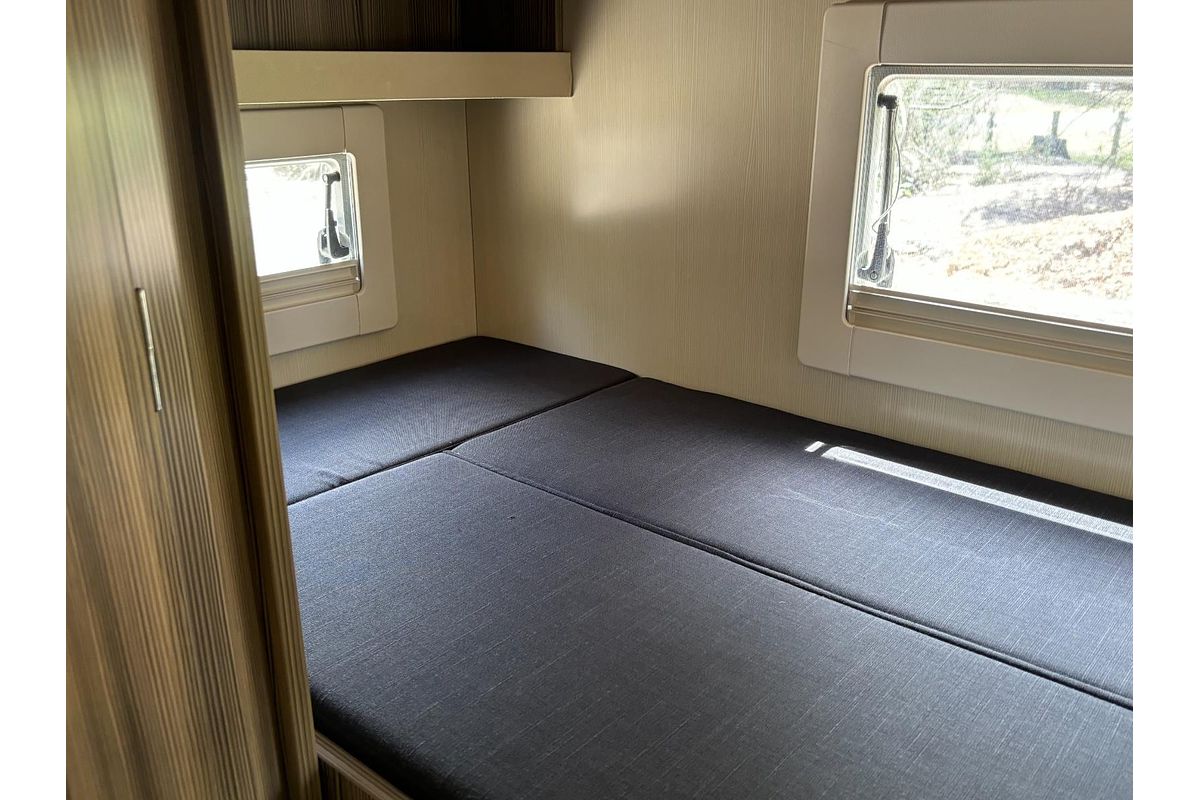 2017 Toyota Camroad 4x4 Motorhome KDY281