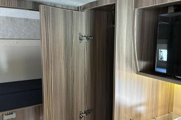 2017 Toyota Camroad 4x4 Motorhome KDY281