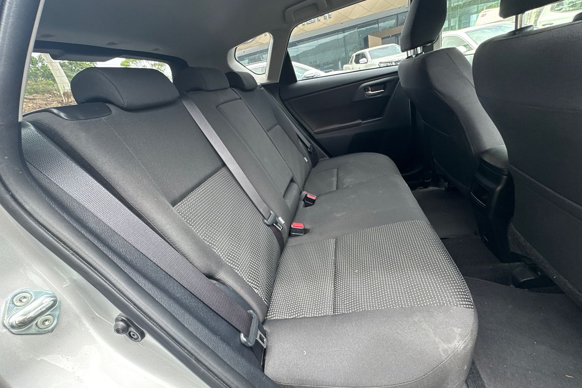 2016 Toyota Corolla Ascent Sport ZRE182R