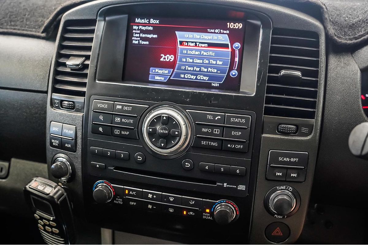 2011 Nissan Navara ST-X 550 D40 4X4