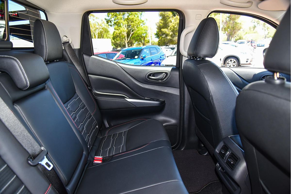 2024 Nissan Navara PRO-4X Warrior D23 4X4