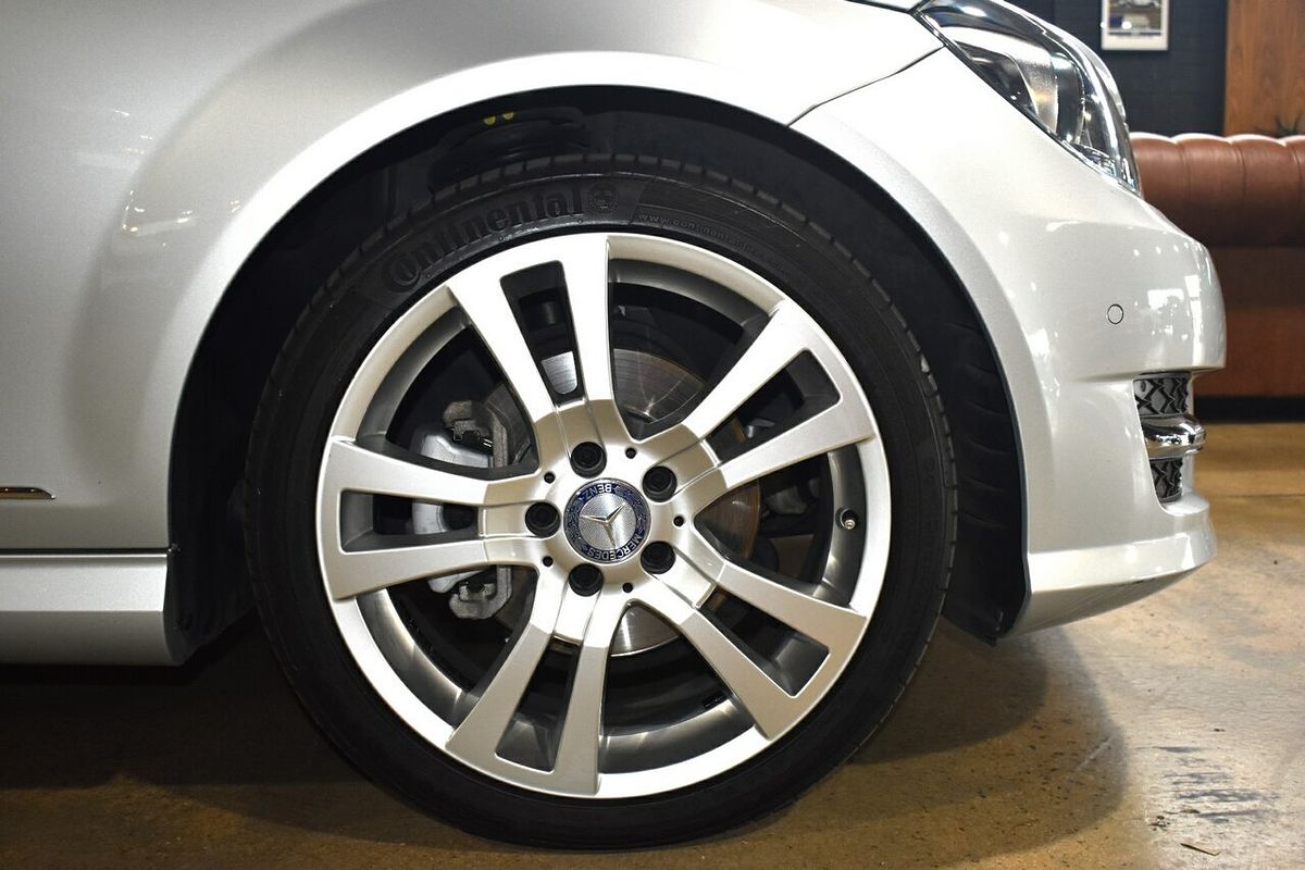 2013 Mercedes-Benz C-Class C250 Avantgarde W204