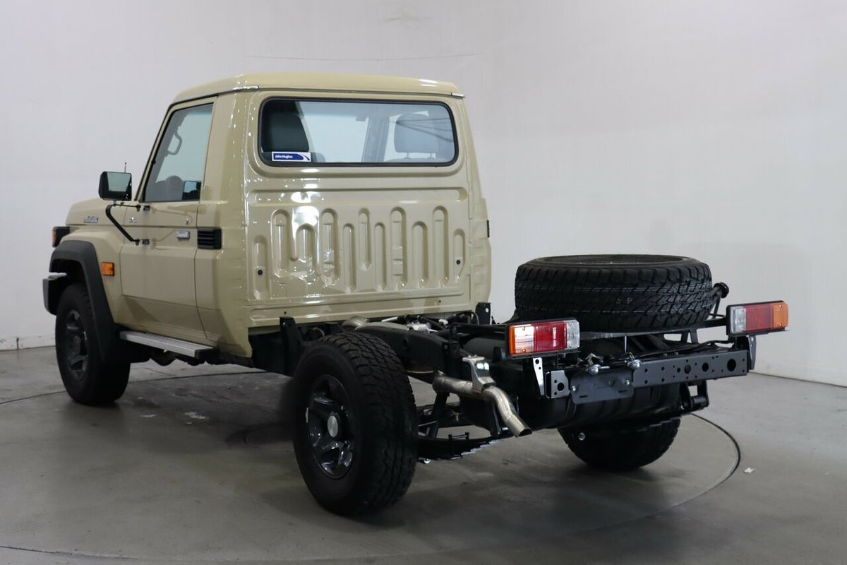 2024 Toyota Landcruiser GXL VDJL79R 4X4