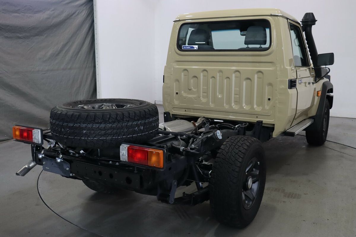 2024 Toyota Landcruiser GXL VDJL79R 4X4