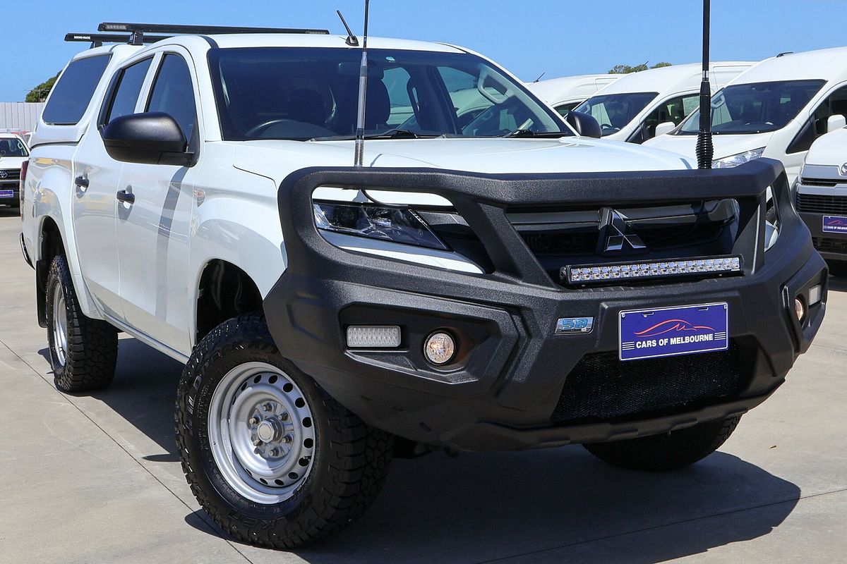 2020 Mitsubishi Triton GLX MR 4X4