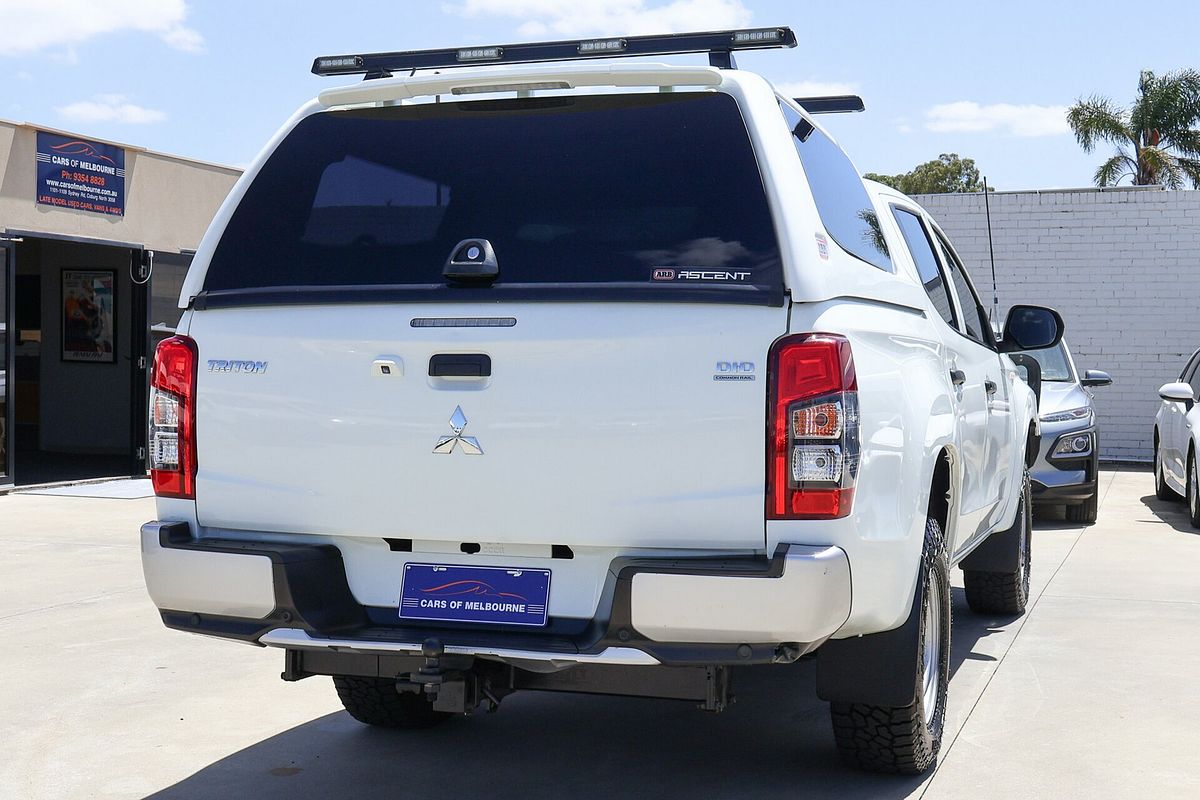 2020 Mitsubishi Triton GLX MR 4X4