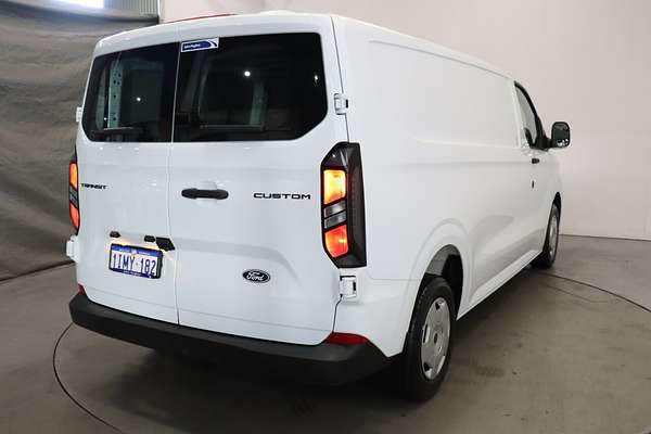 2024 Ford Transit Custom Trend SWB AV SWB