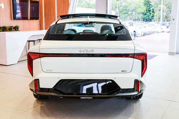2025 Kia K4 GT-Line CL4m