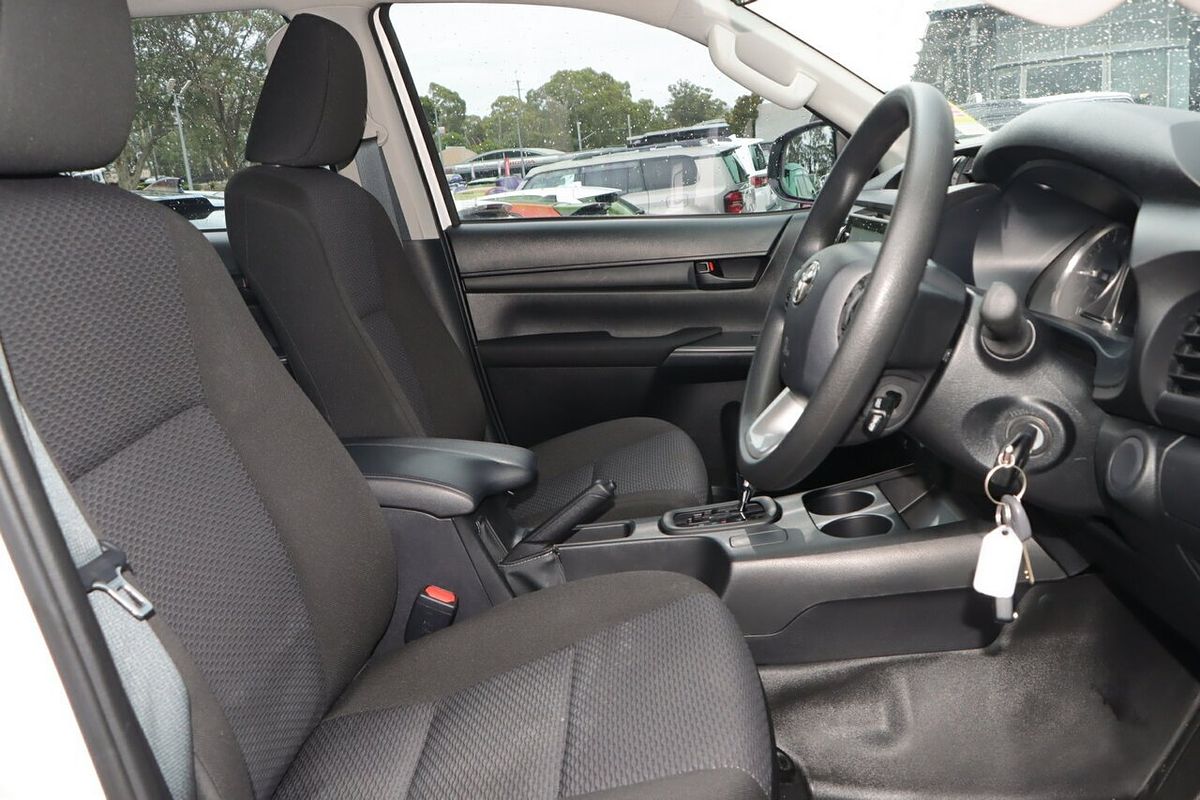 2023 Toyota Hilux Workmate GUN125R 4X4