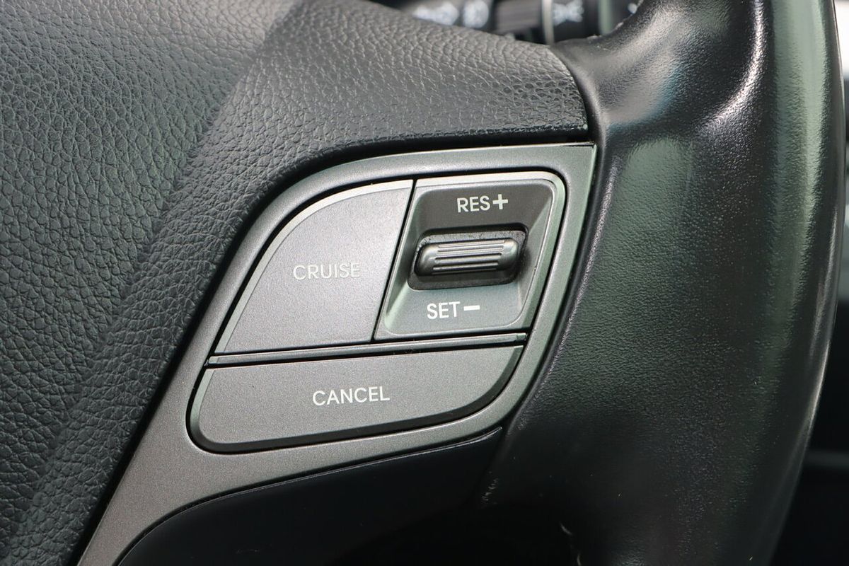 2015 Hyundai Santa Fe Elite DM3 Series II