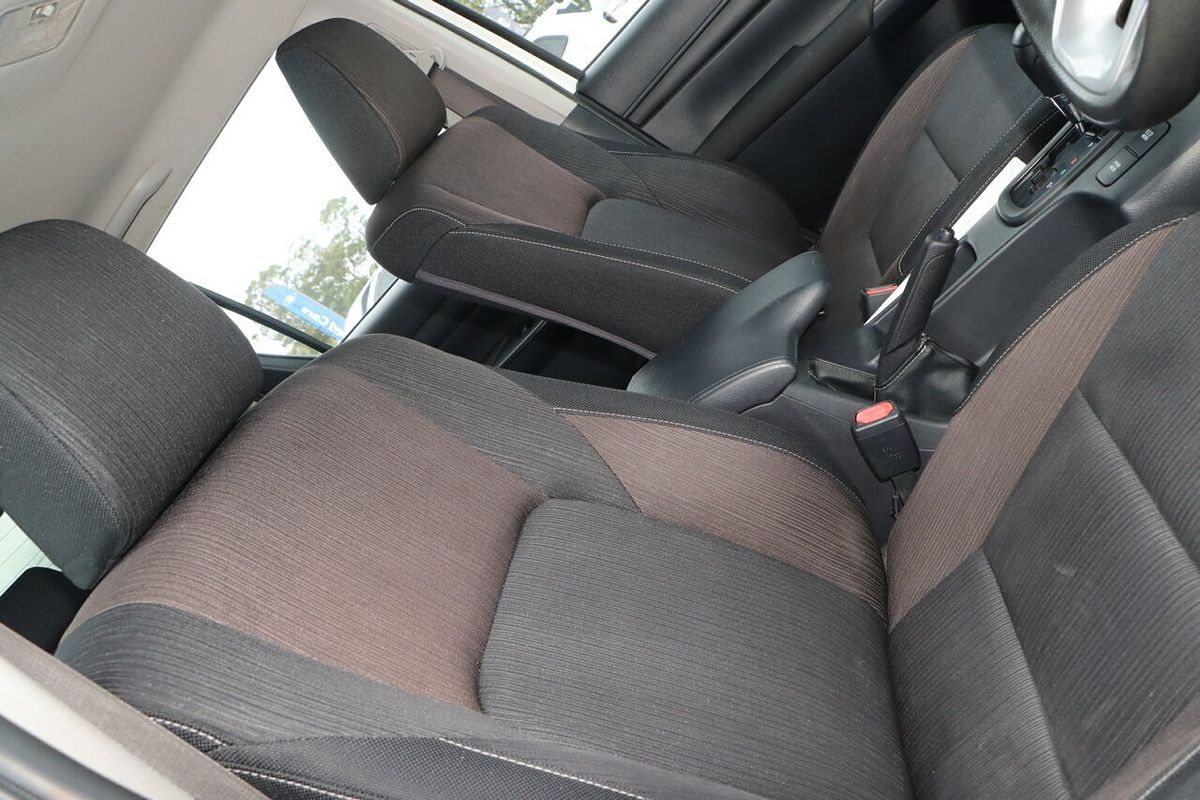 2016 Toyota Hilux SR GUN126R 4X4