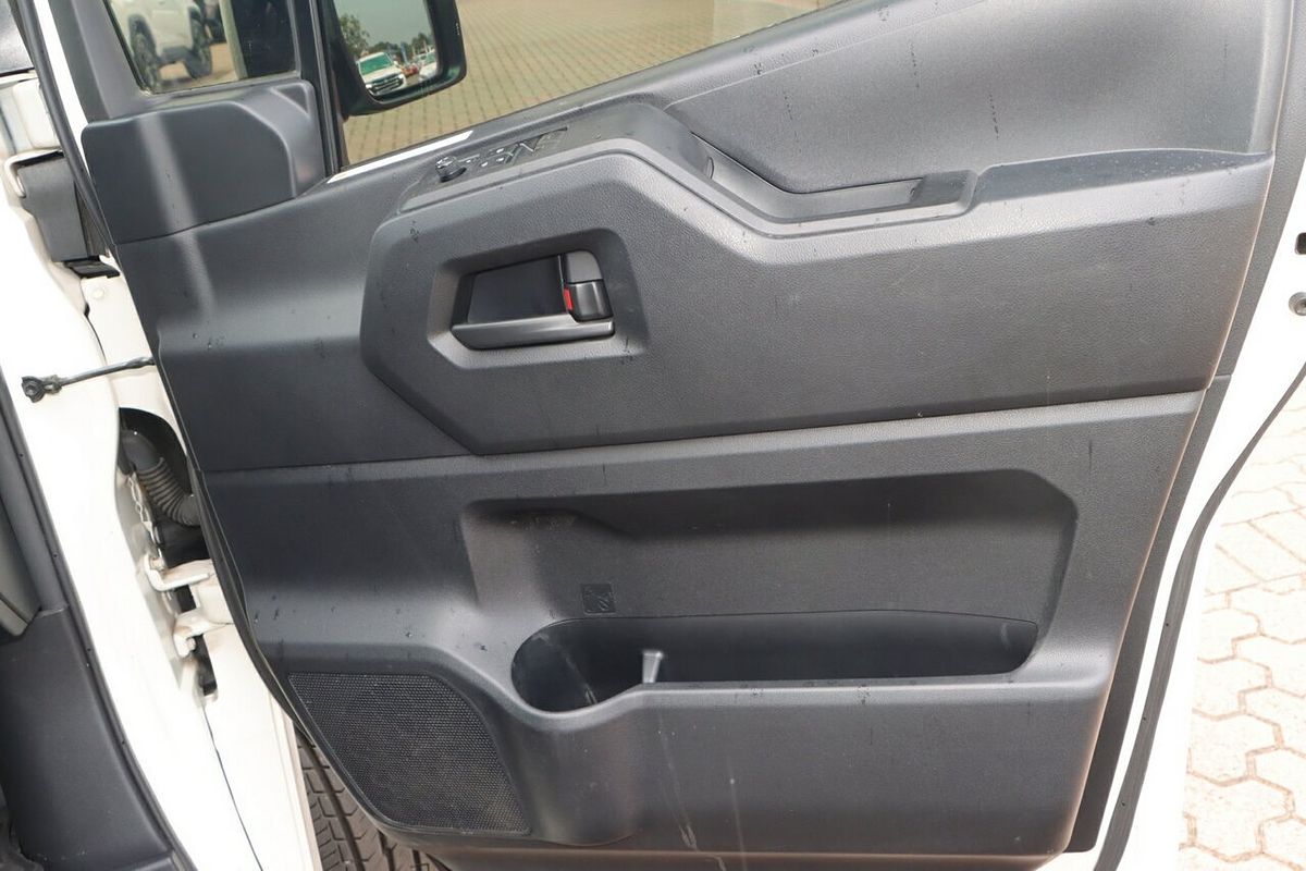 2019 Toyota Hiace GDH300R LWB