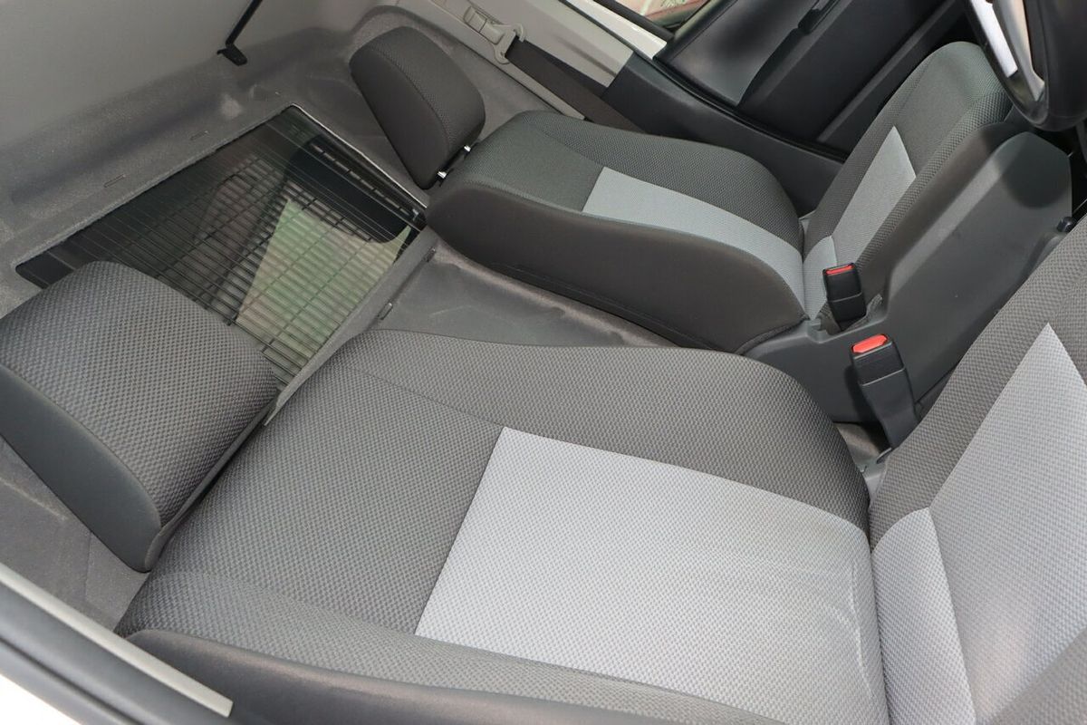 2019 Toyota Hiace GDH300R LWB