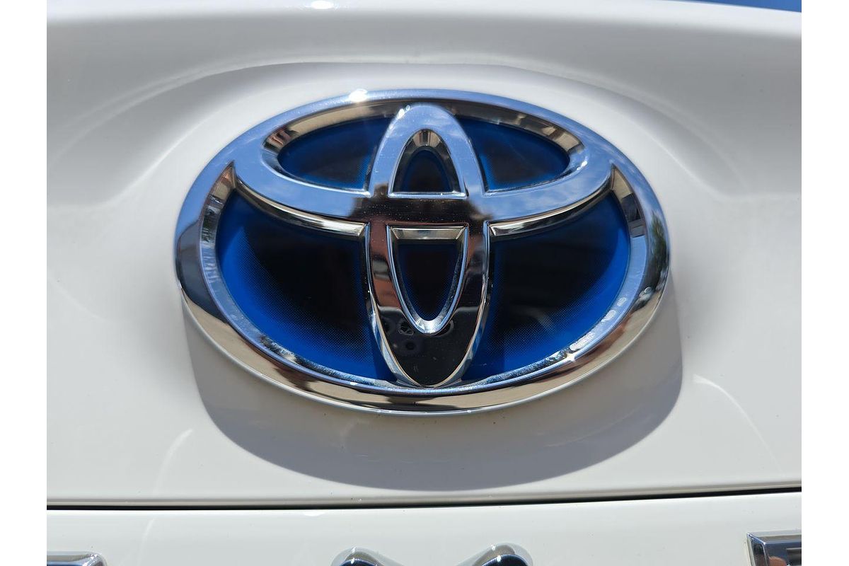 2021 Toyota Camry Ascent AXVH70R