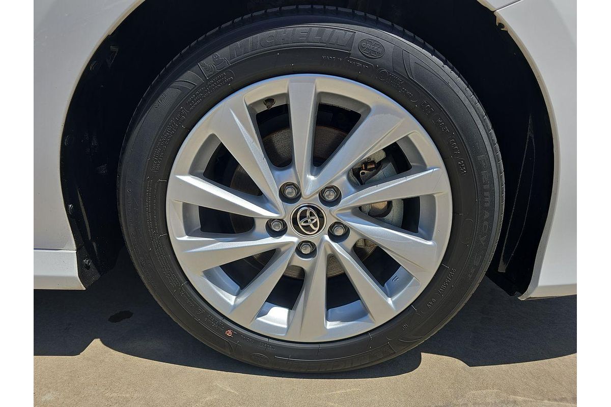 2021 Toyota Camry Ascent AXVH70R