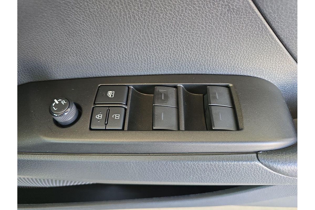 2021 Toyota Camry Ascent AXVH70R