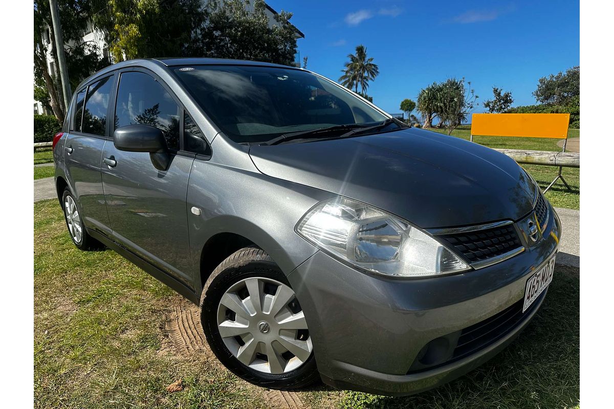 2008 Nissan Tiida ST C11