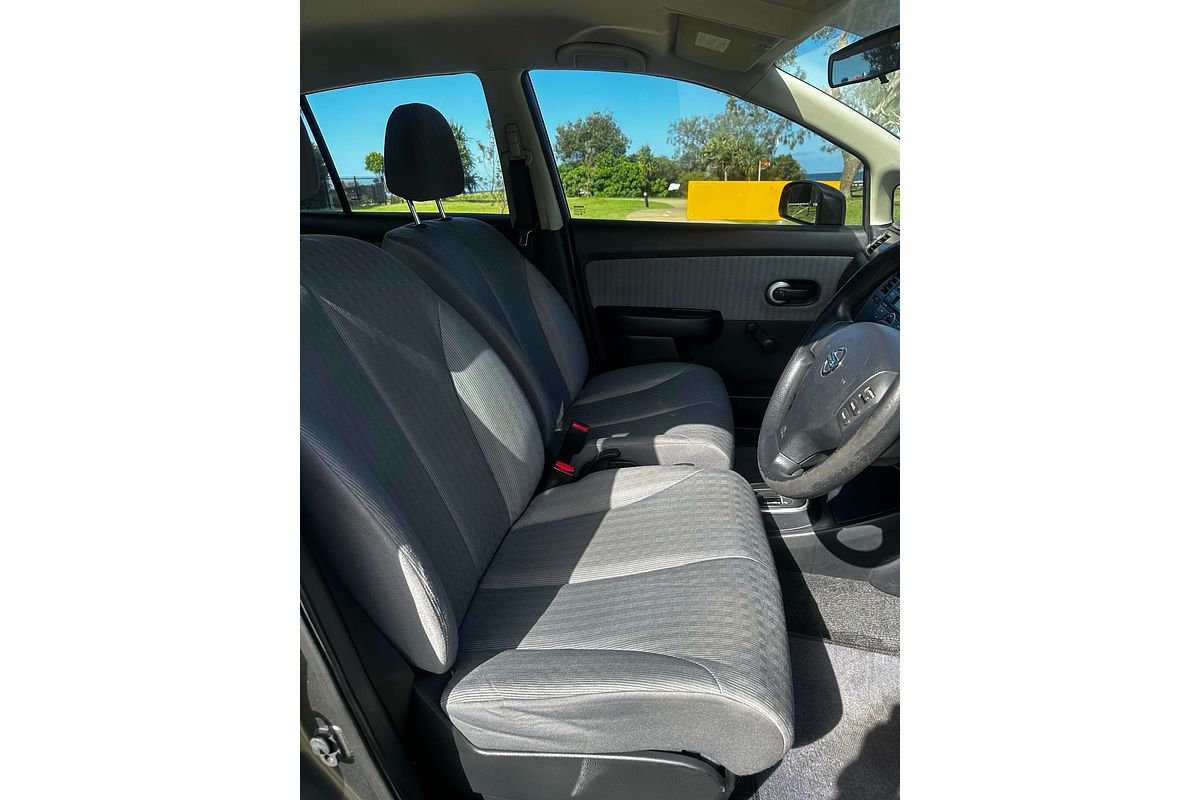 2008 Nissan Tiida ST C11