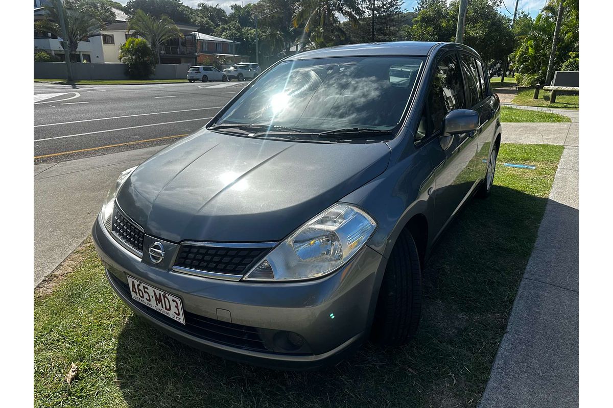 2008 Nissan Tiida ST C11