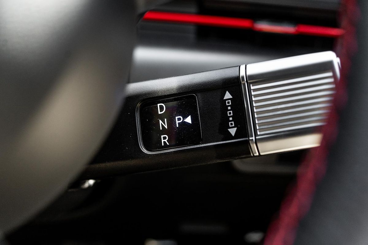 2025 Hyundai Kona Premium N Line SX2.V2