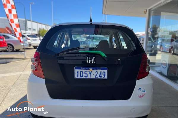 2011 Honda JAZZ VTi GE