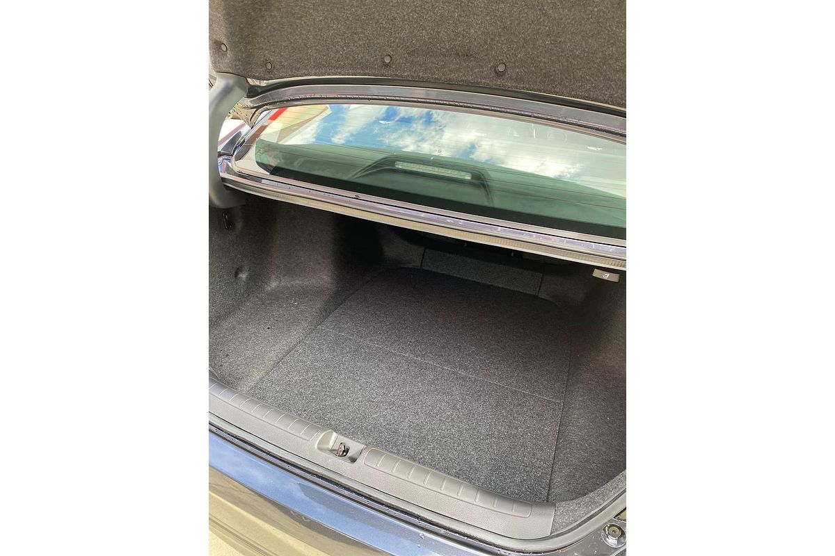 2023 Honda Accord VTi-LX 10th Gen
