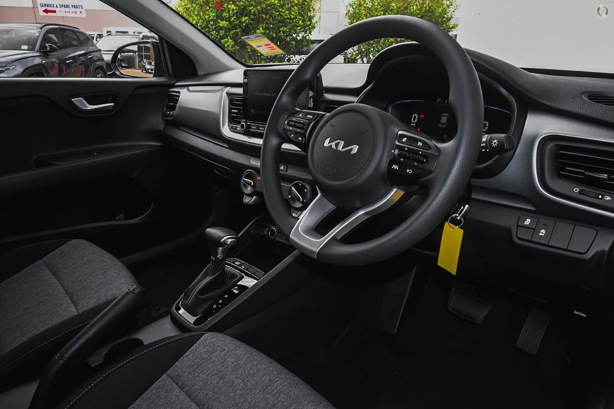 2024 Kia Stonic S YB