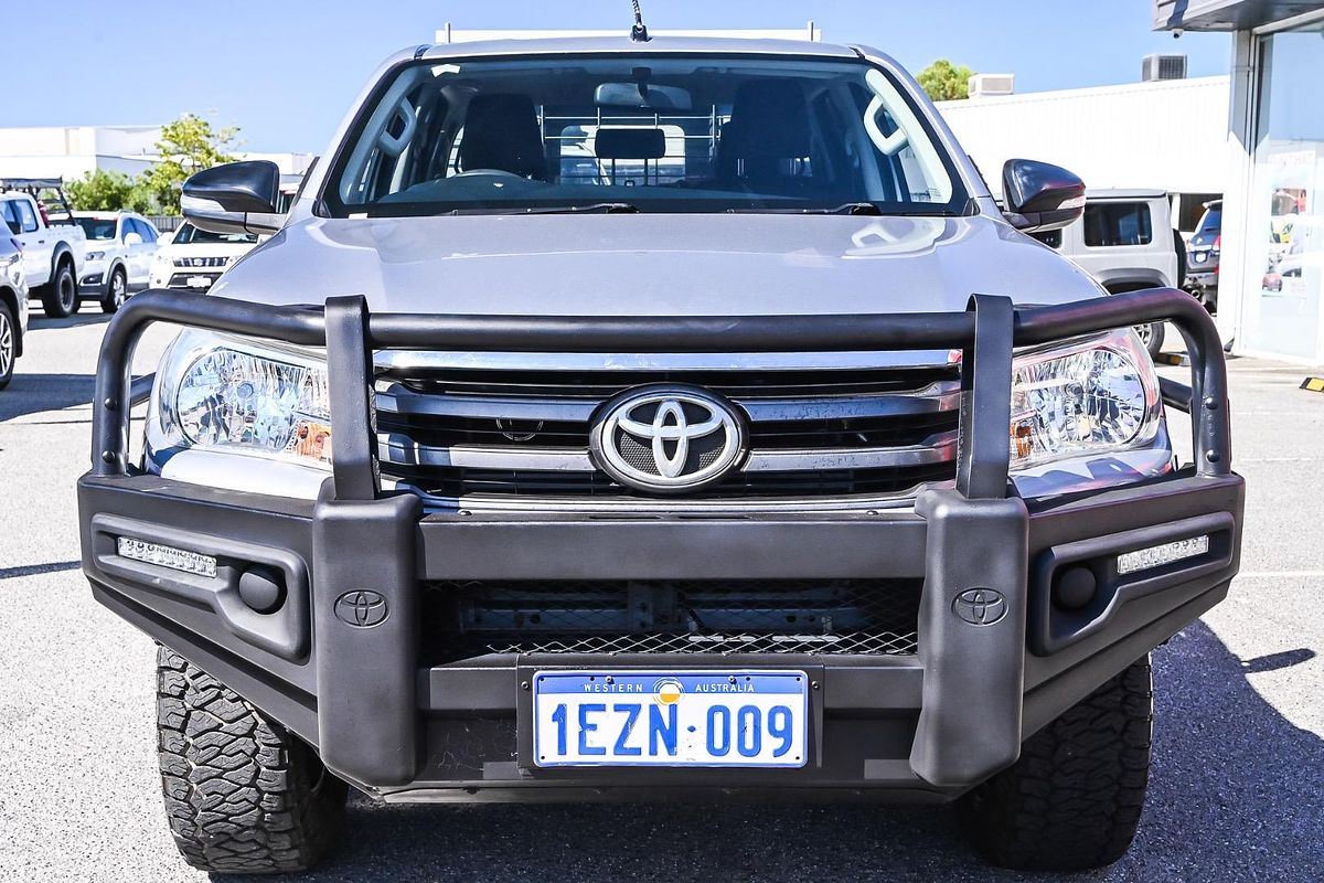 2015 Toyota Hilux SR GUN126R 4X4