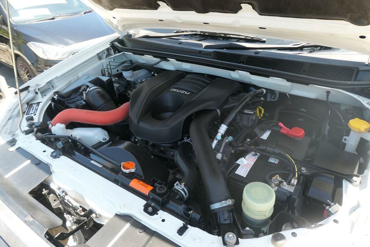 2017 Isuzu D-MAX SX High Ride Rear Wheel Drive