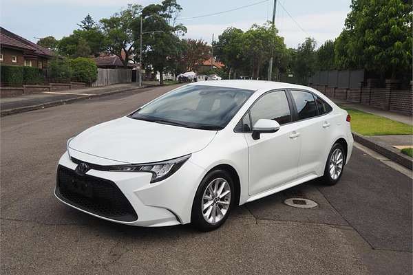 2021 Toyota COROLLA ASCENT SPORT MZEA12R
