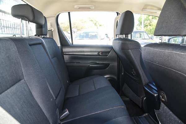 2019 Toyota Hilux SR GUN126R 4X4