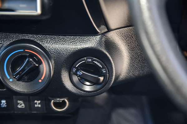 2019 Toyota Hilux SR GUN126R 4X4