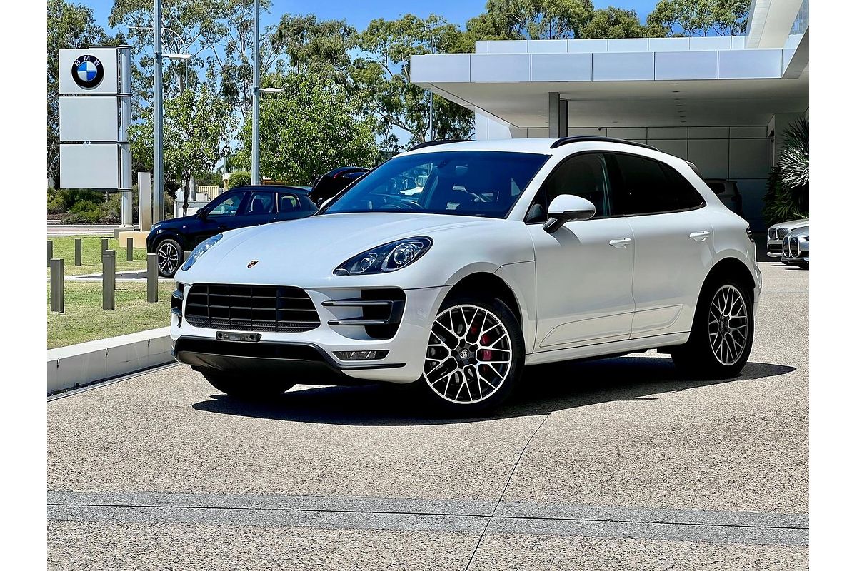 2014 Porsche Macan Turbo 95B