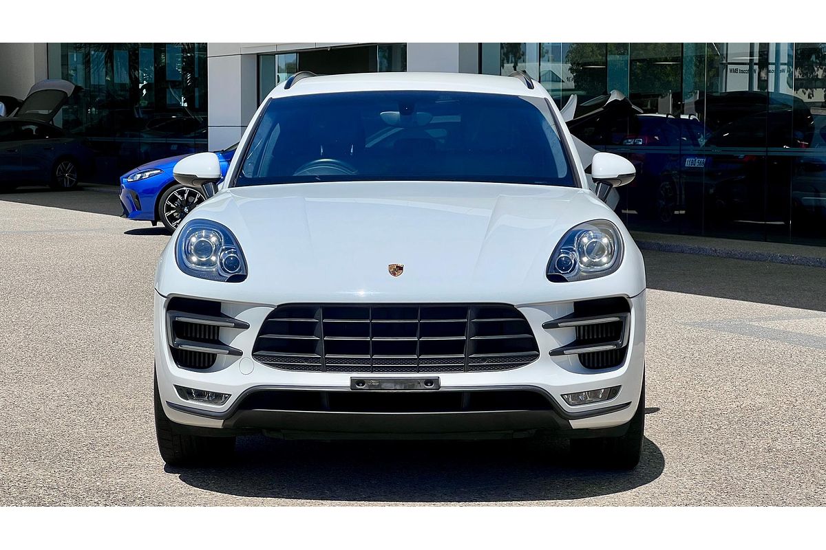 2014 Porsche Macan Turbo 95B
