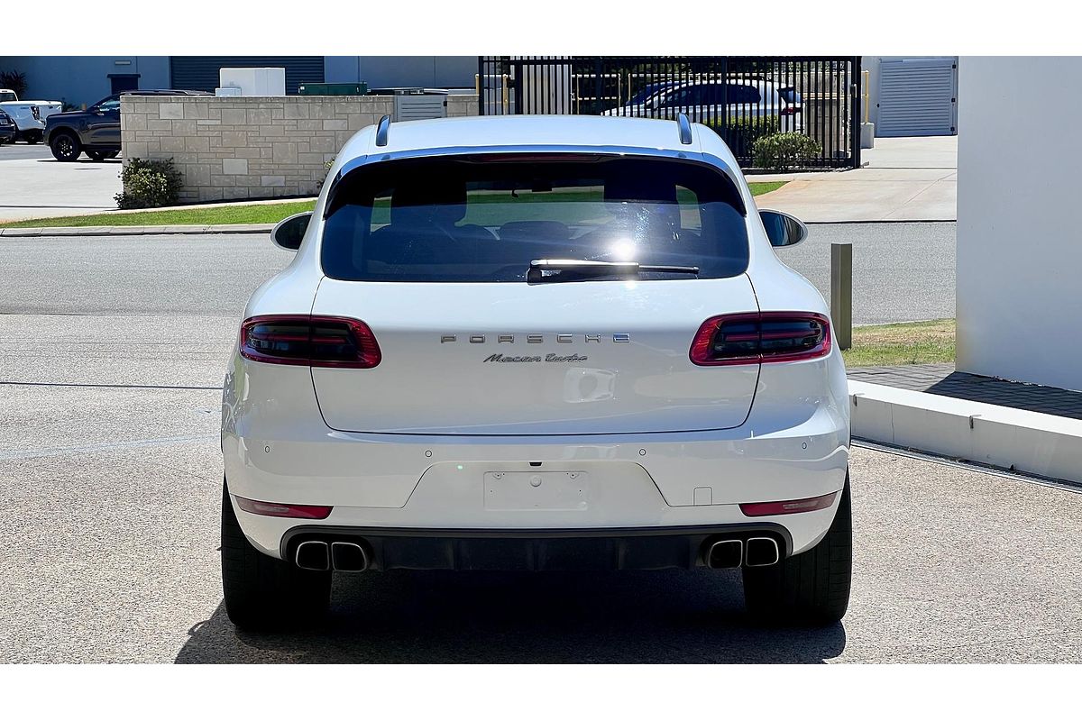 2014 Porsche Macan Turbo 95B