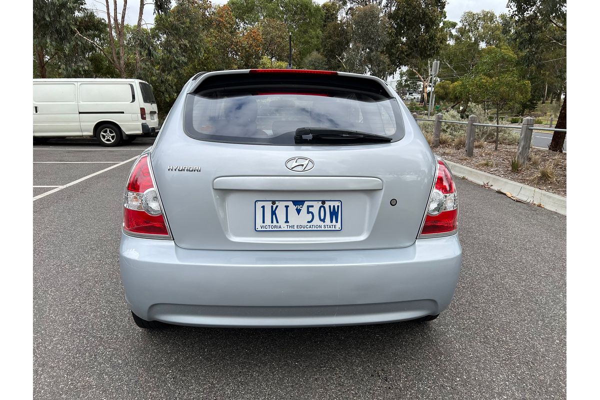 2008 Hyundai Accent S MC