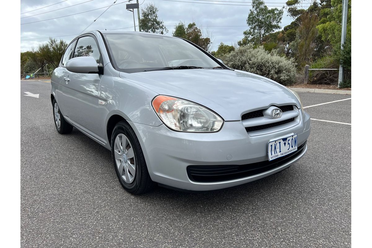 2008 Hyundai Accent S MC