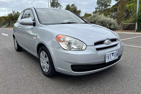 2008 Hyundai Accent S MC