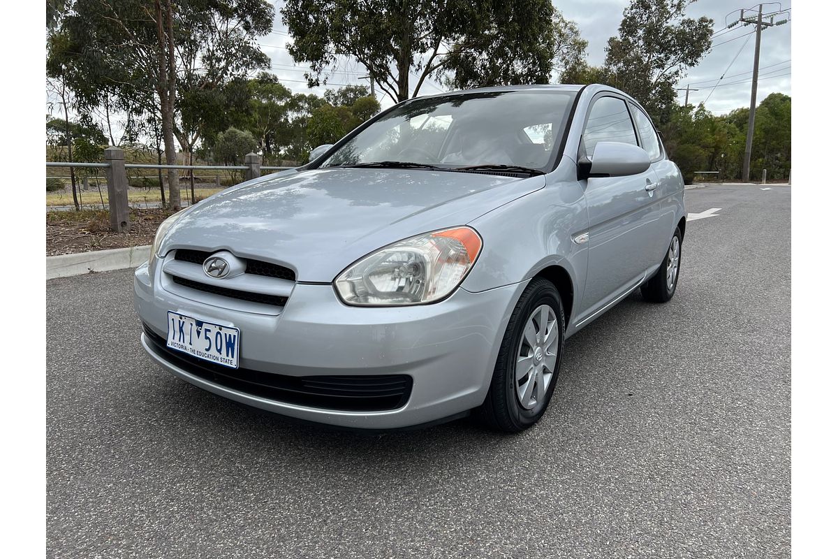 2008 Hyundai Accent S MC