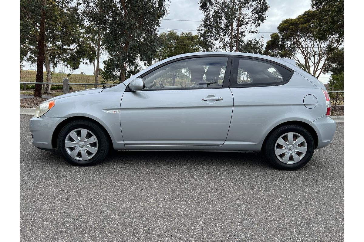 2008 Hyundai Accent S MC