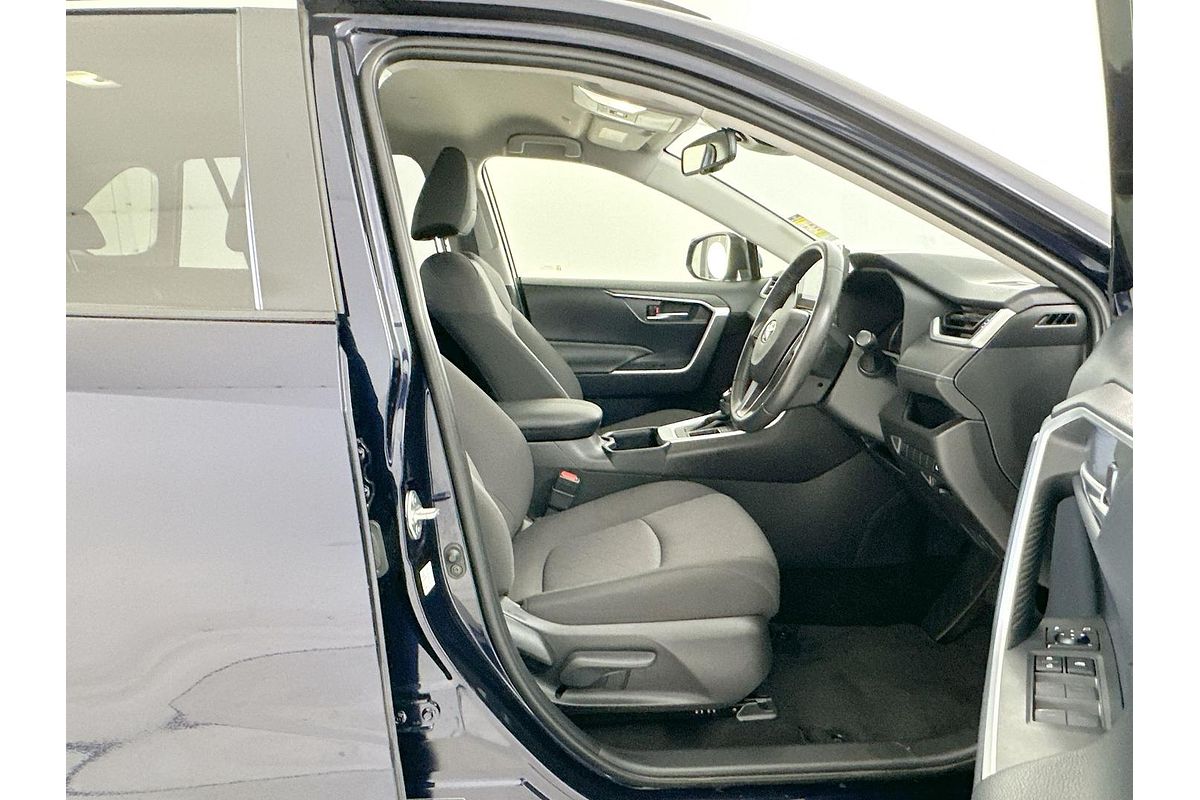2023 Toyota RAV4 GXL MXAA52R