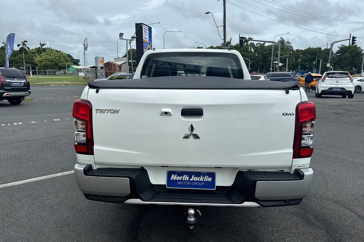 2019 Mitsubishi Triton GLX+ MR 4X4