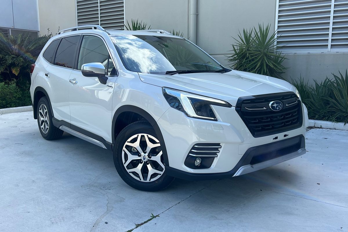 2024 Subaru Forester Hybrid L S5