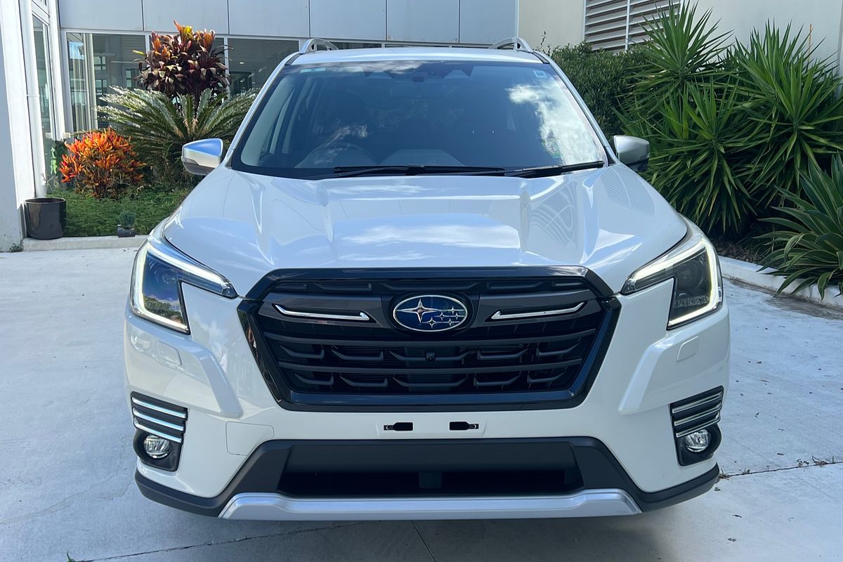 2024 Subaru Forester Hybrid L S5