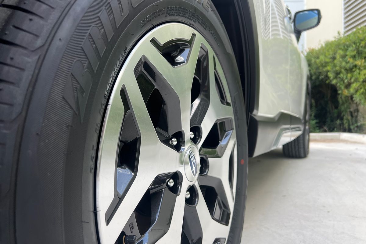 2024 Subaru Forester Hybrid L S5