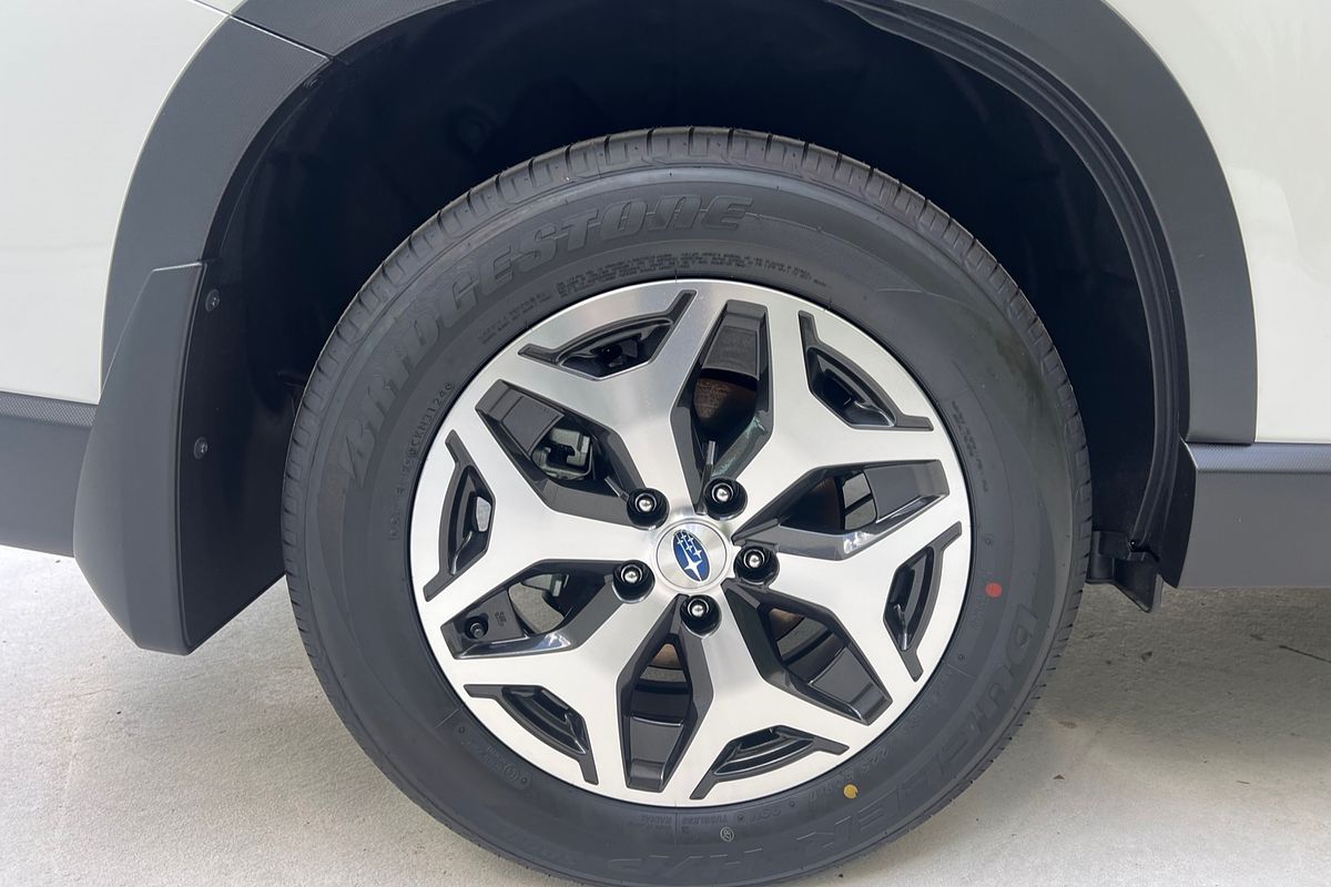 2024 Subaru Forester Hybrid L S5