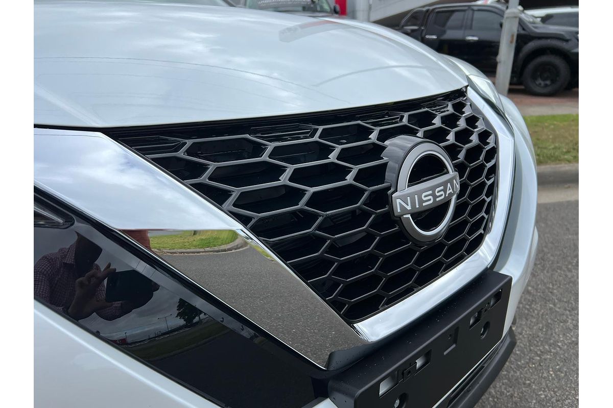 2024 Nissan JUKE ST+ F16
